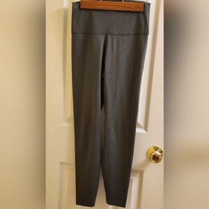 Nike Gray Leggings Dri-Fit Size Medium.